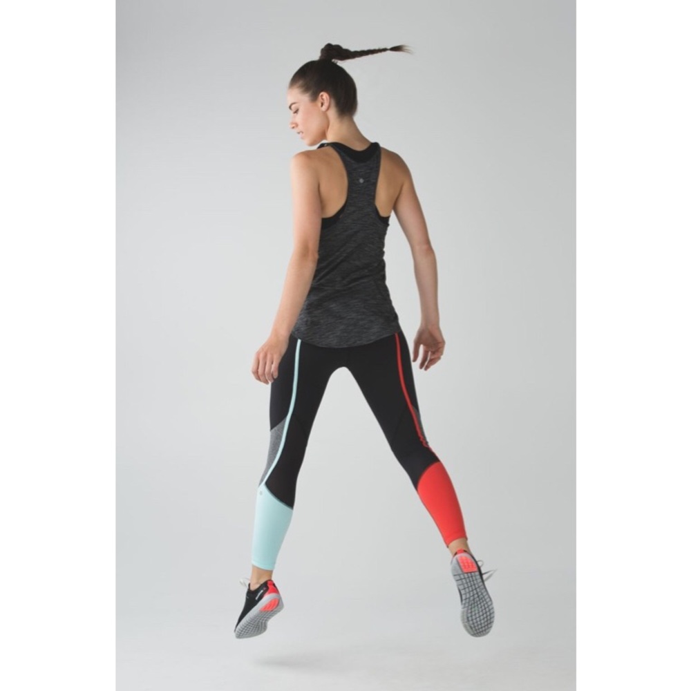 Lululemon Pedal To The Medal 7/8 Tight Black/Alarming/Tranquil Blue